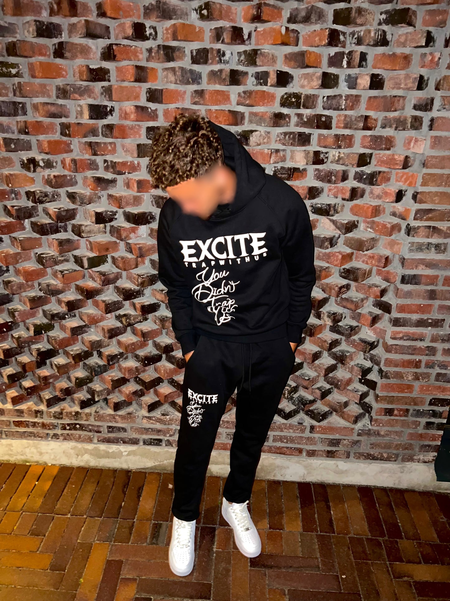 Excite - Tracksuit